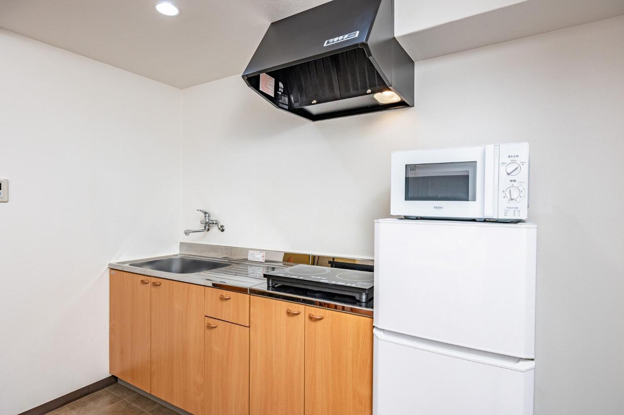 Bijou Suites Ten Osaka Bagian luar foto