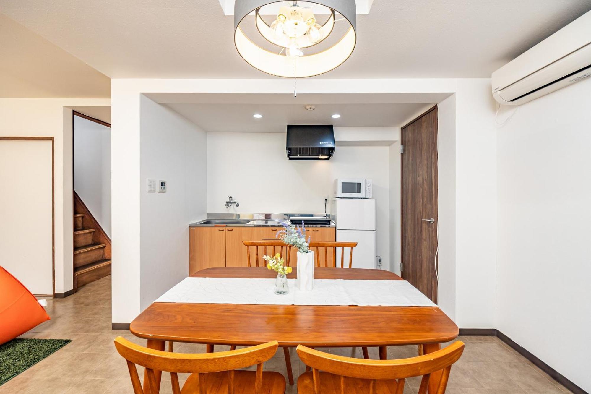 Bijou Suites Ten Osaka Bagian luar foto